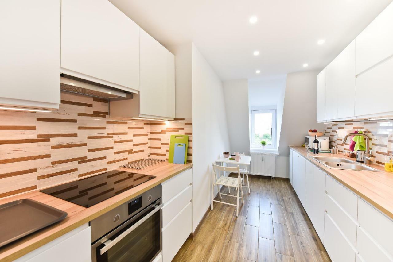 Apartament Centrum Z Miejscem Parkingowym Торунь Екстер'єр фото